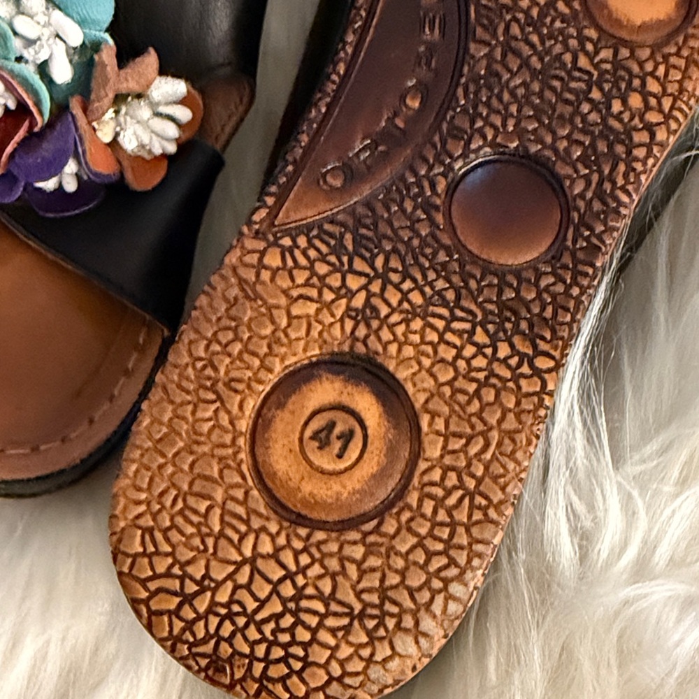 Sheridan Mia Black Leather Sandals with Colorful Floral Design🔥 - Picture 6 of 10